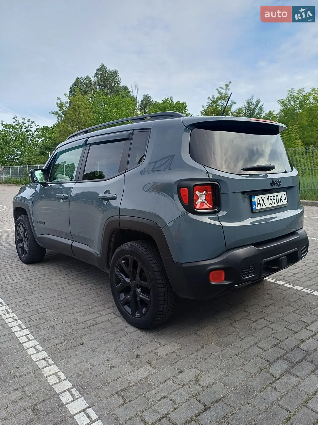 2017 Jeep Renegade - мініатюра 4