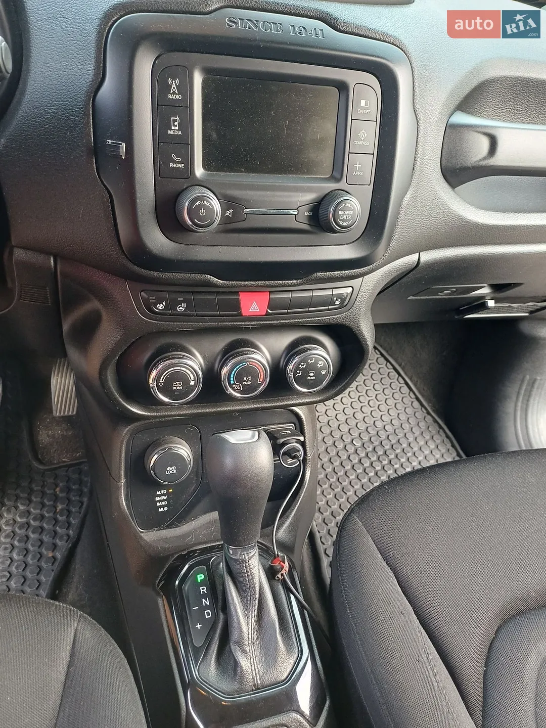 2017 Jeep Renegade - мініатюра 10