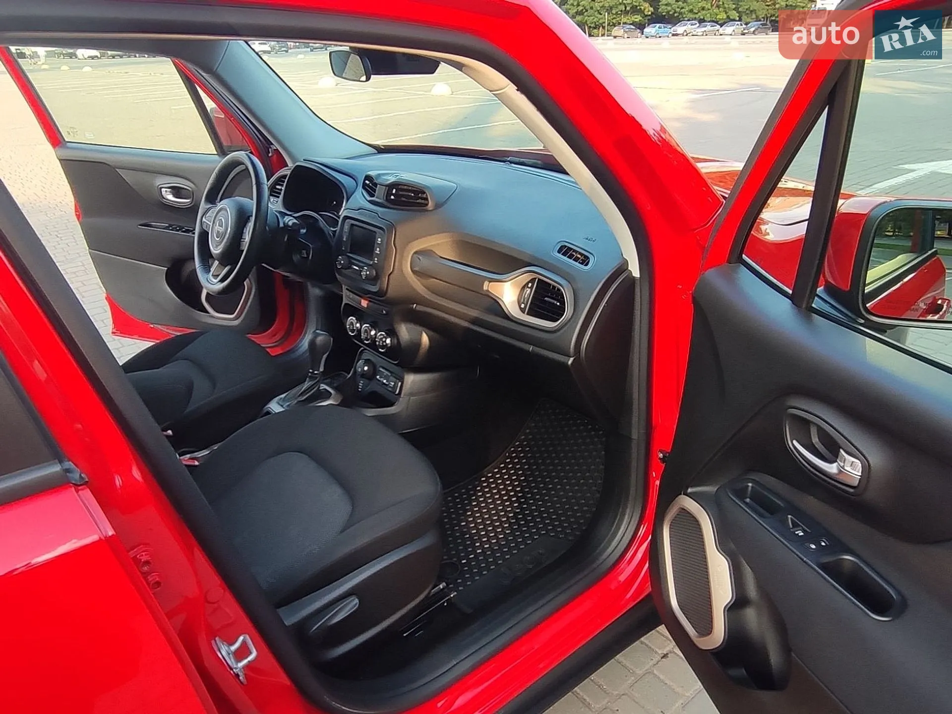 2017 Jeep Renegade - мініатюра 13