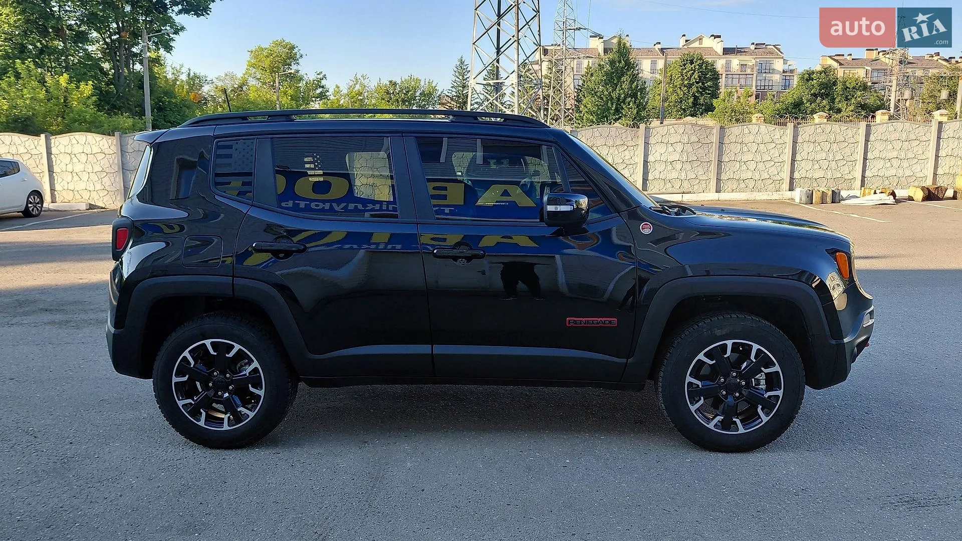 2023 Jeep Renegade - мініатюра 8