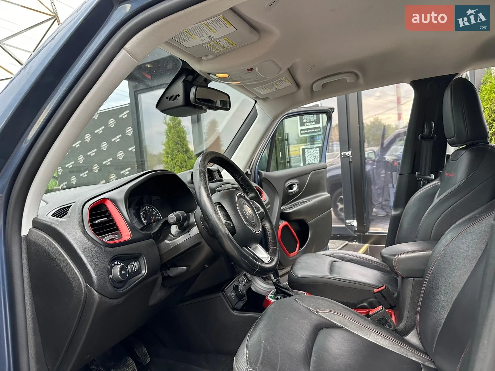 2020 Jeep Renegade - мініатюра 13