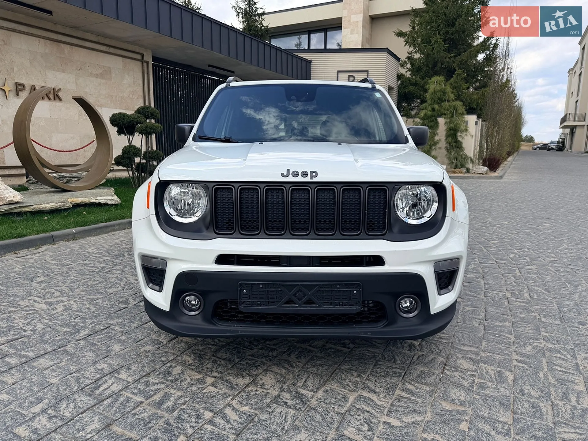 2021 Jeep Renegade - мініатюра 4