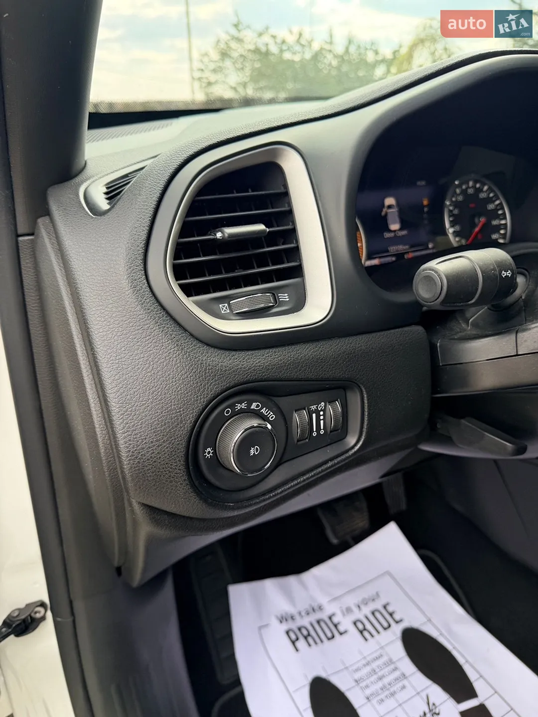 2021 Jeep Renegade - мініатюра 23