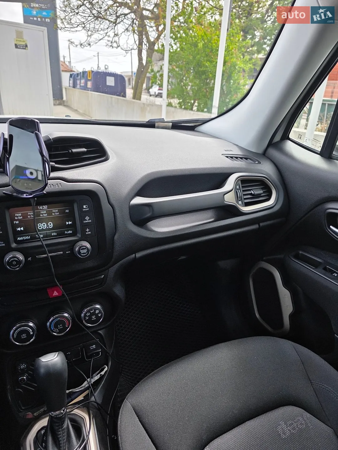 2015 Jeep Renegade - мініатюра 5