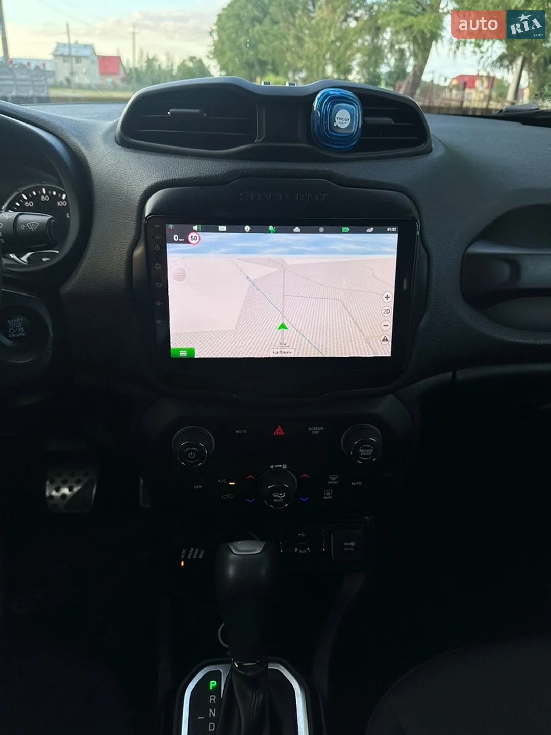 Jeep Renegade 2018 VIN ZACCJBAB1JPH71262 фото оголошення 10 з 16