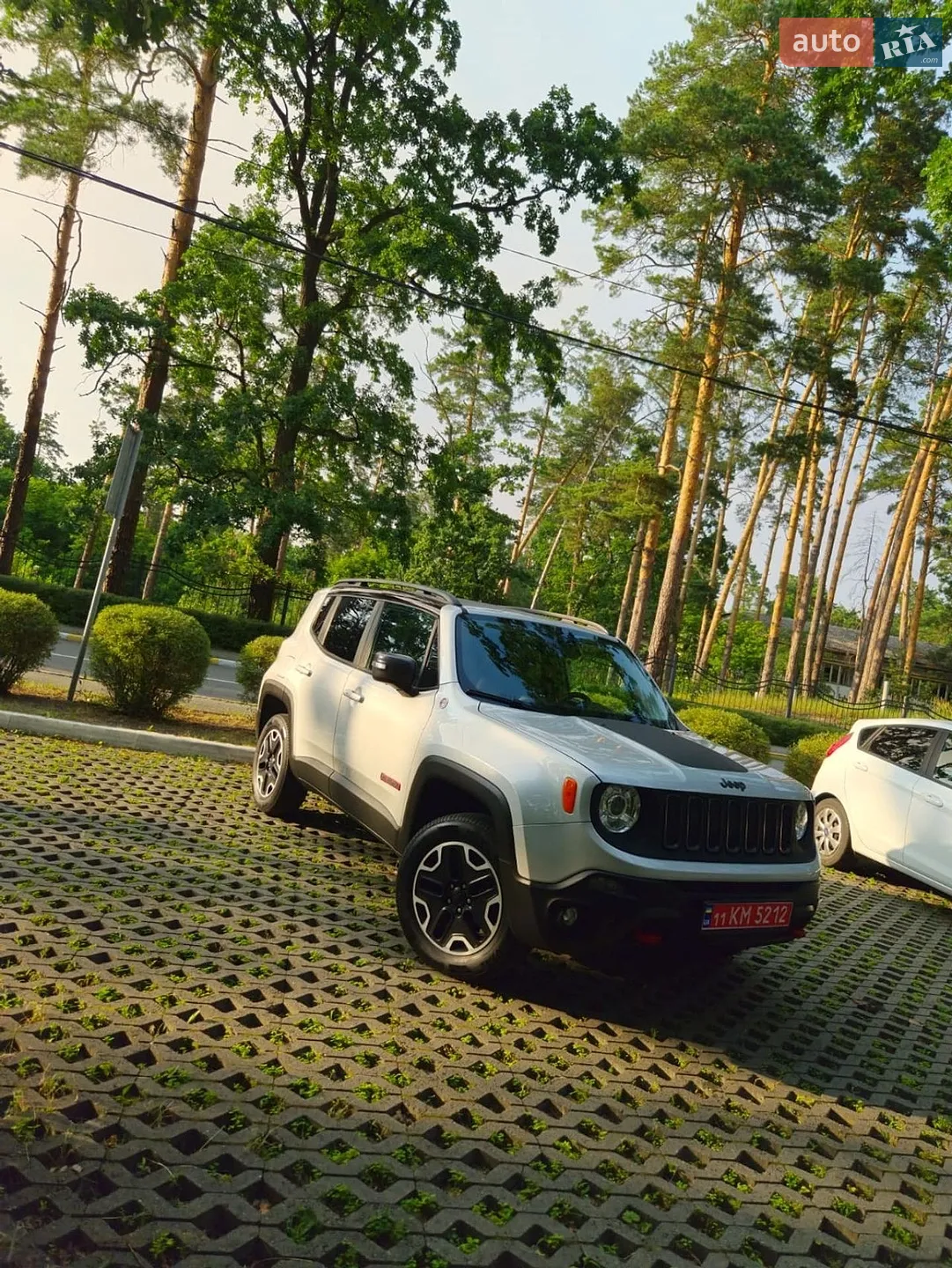2017 Jeep Renegade - мініатюра 3