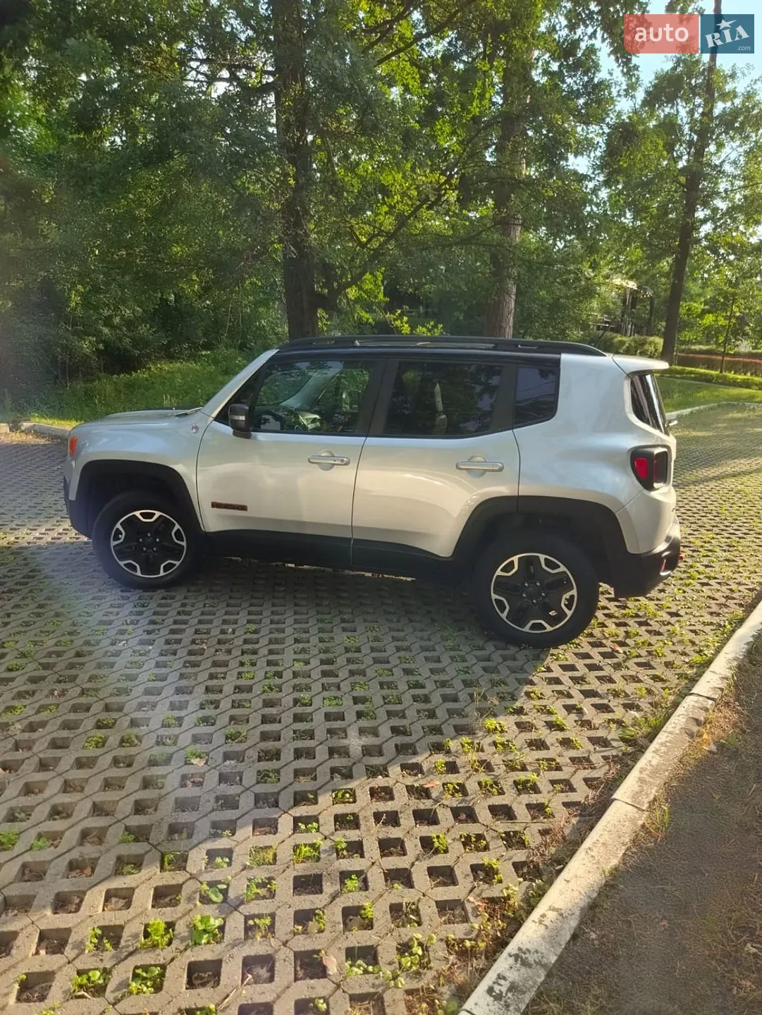 2017 Jeep Renegade - мініатюра 34