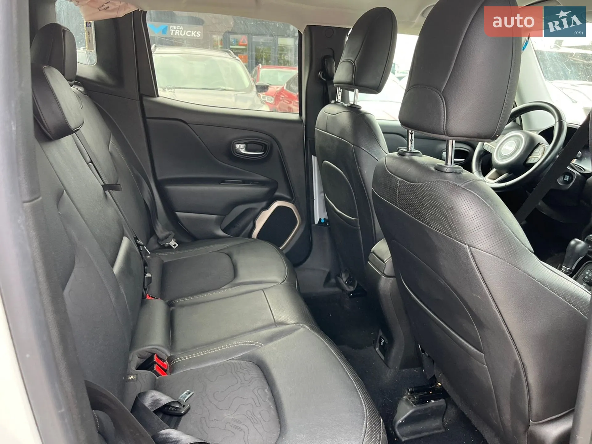 2016 Jeep Renegade - мініатюра 15