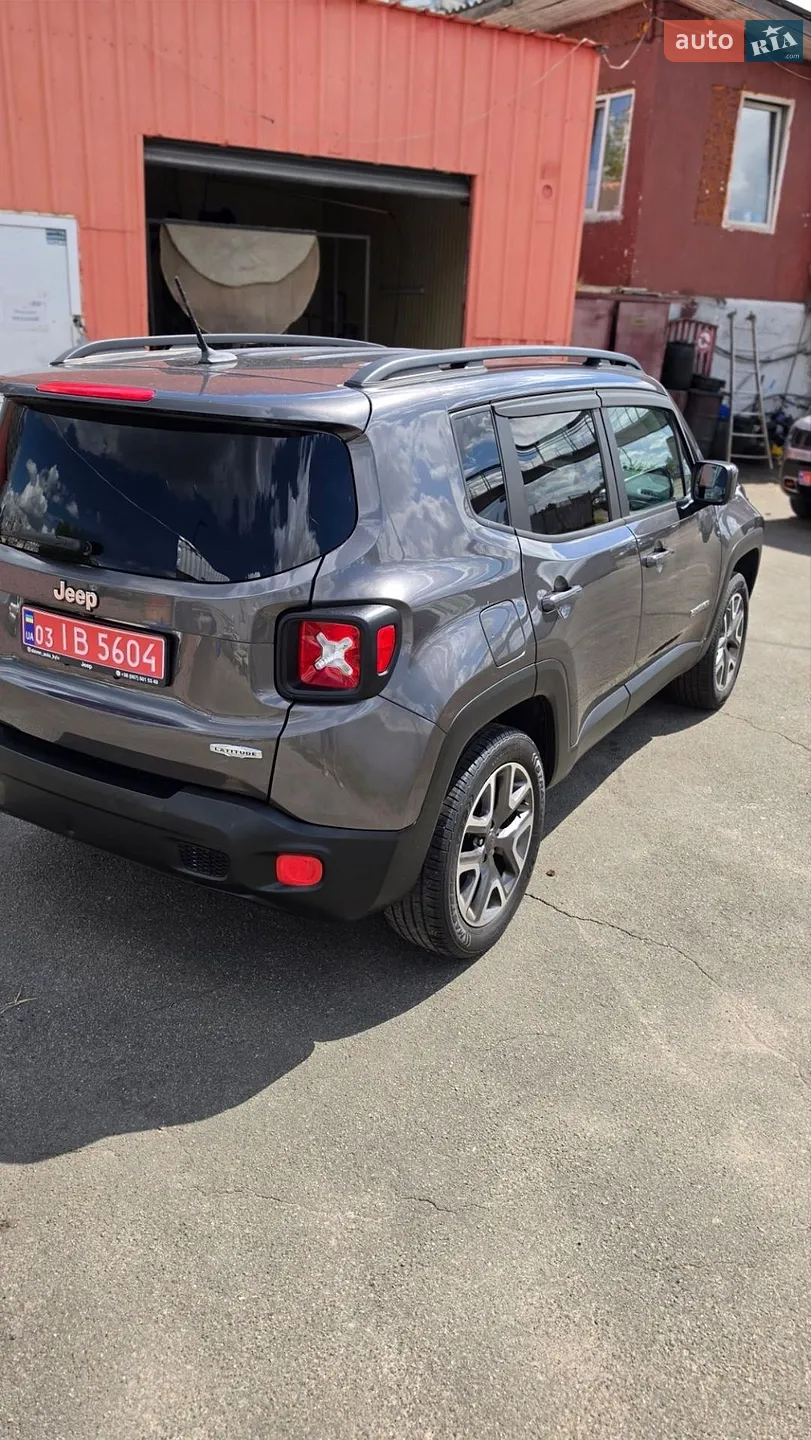 2017 Jeep Renegade - мініатюра 4