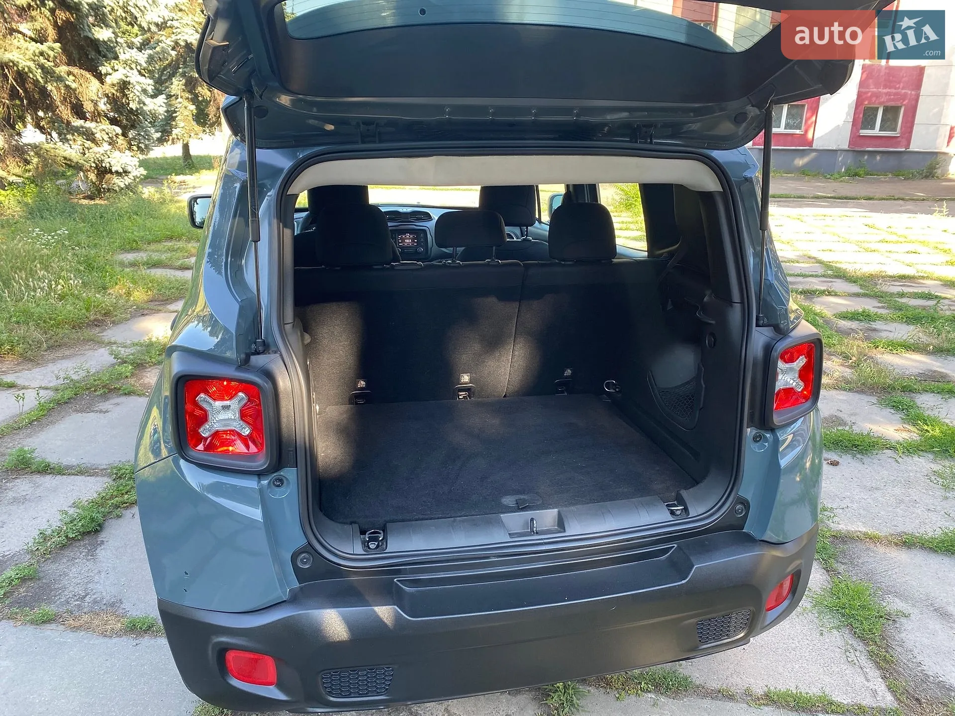 2018 Jeep Renegade - мініатюра 24