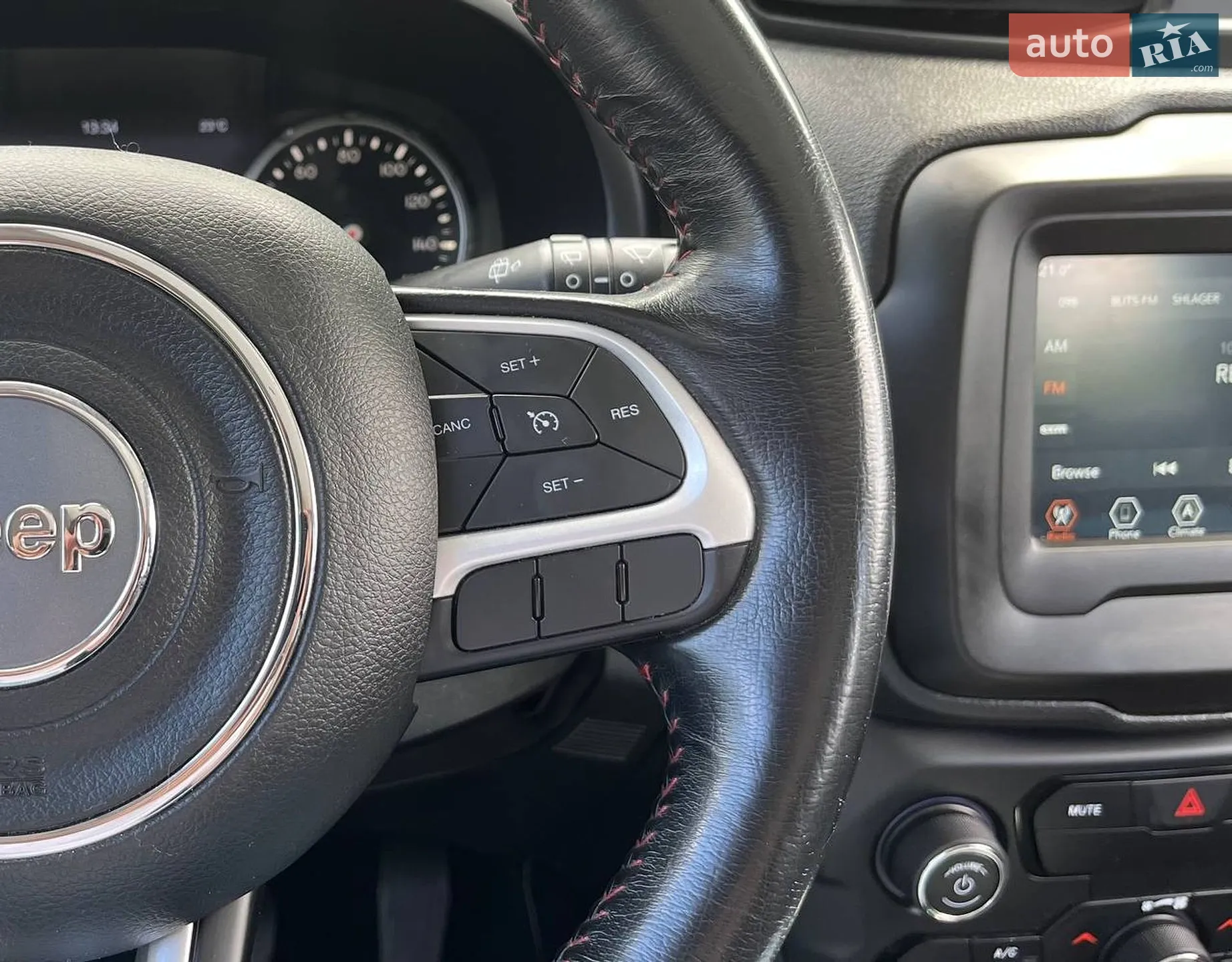 2018 Jeep Renegade - мініатюра 21