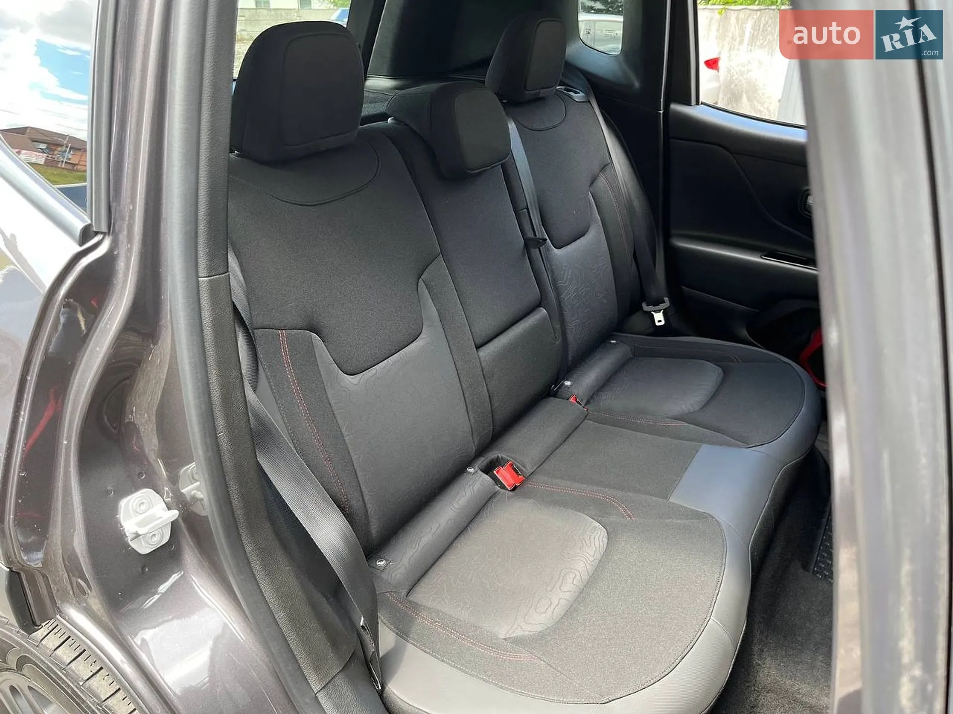 2018 Jeep Renegade - мініатюра 15