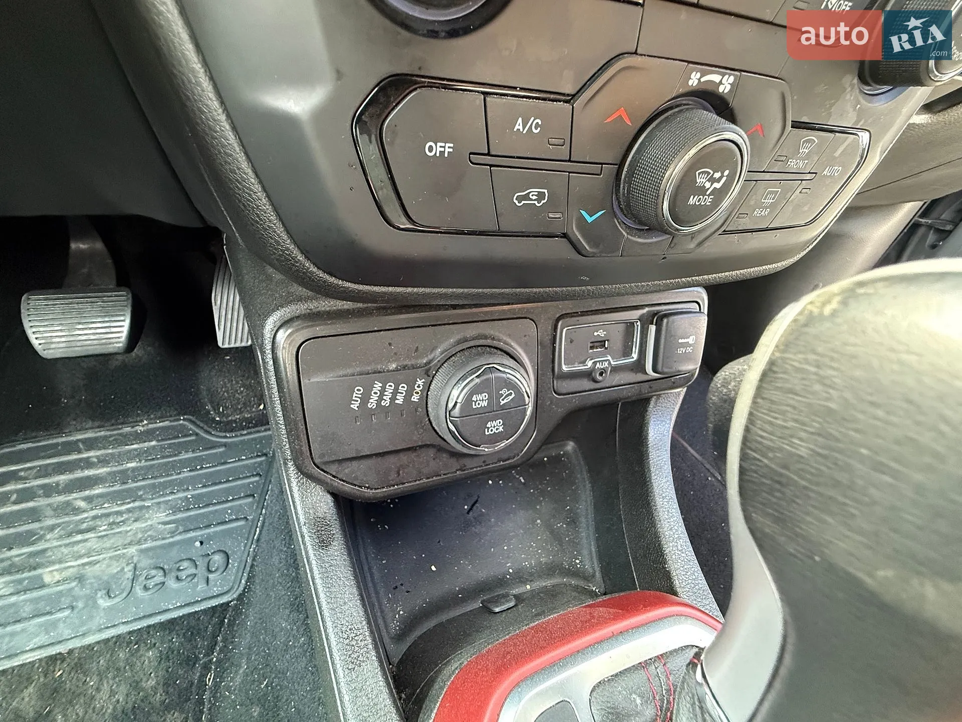 2022 Jeep Renegade - мініатюра 26
