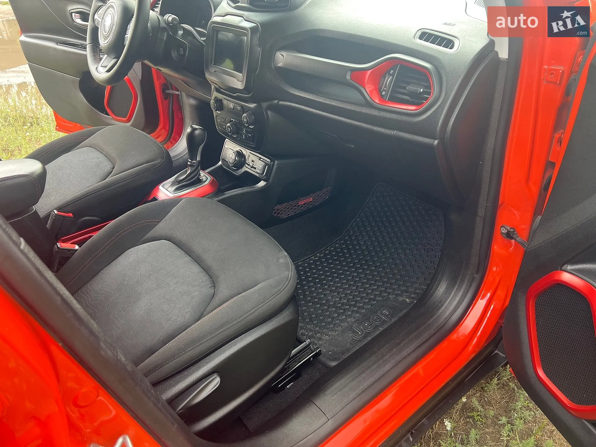 2019 Jeep Renegade - мініатюра 28