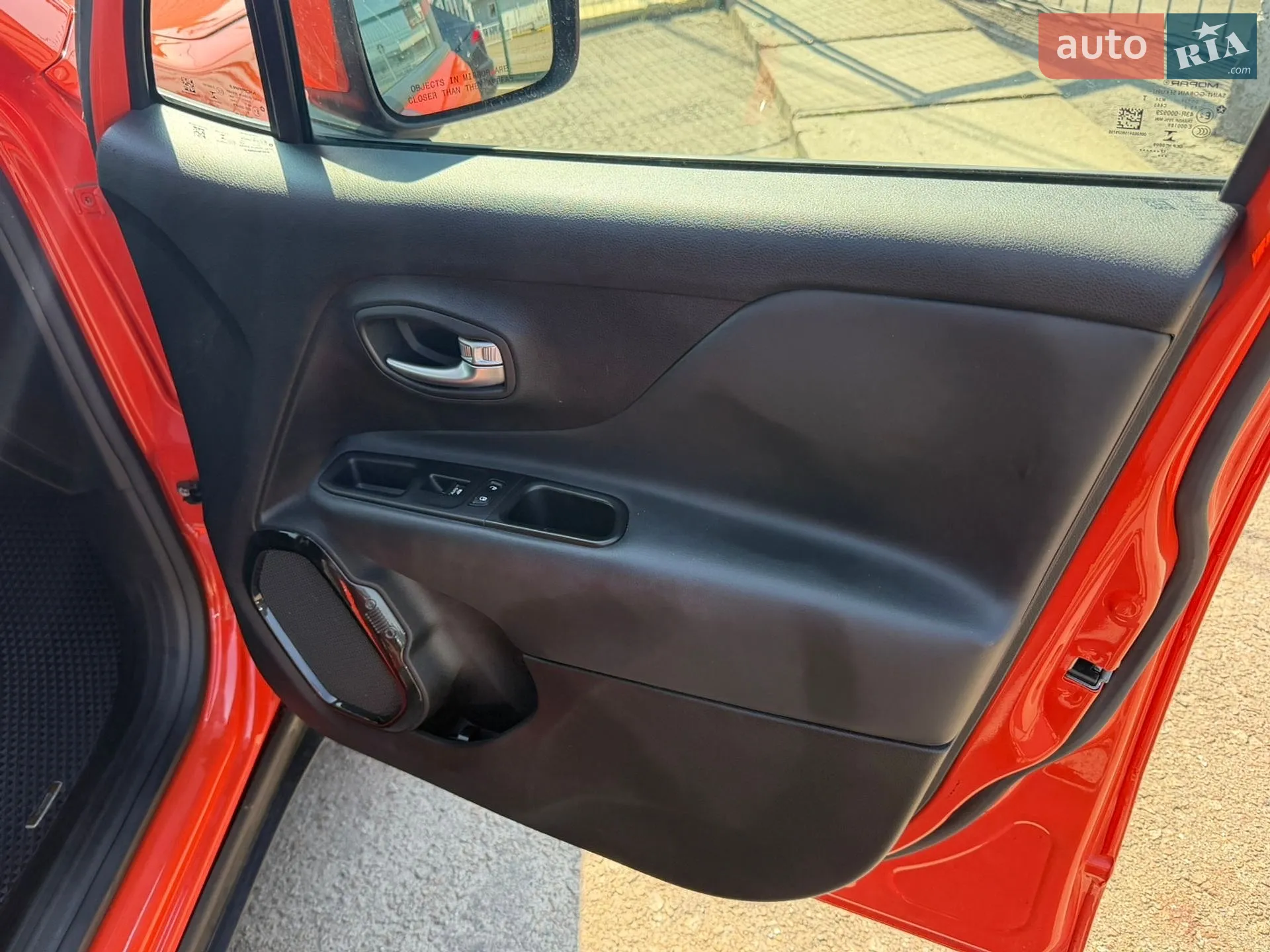 2017 Jeep Renegade - мініатюра 30