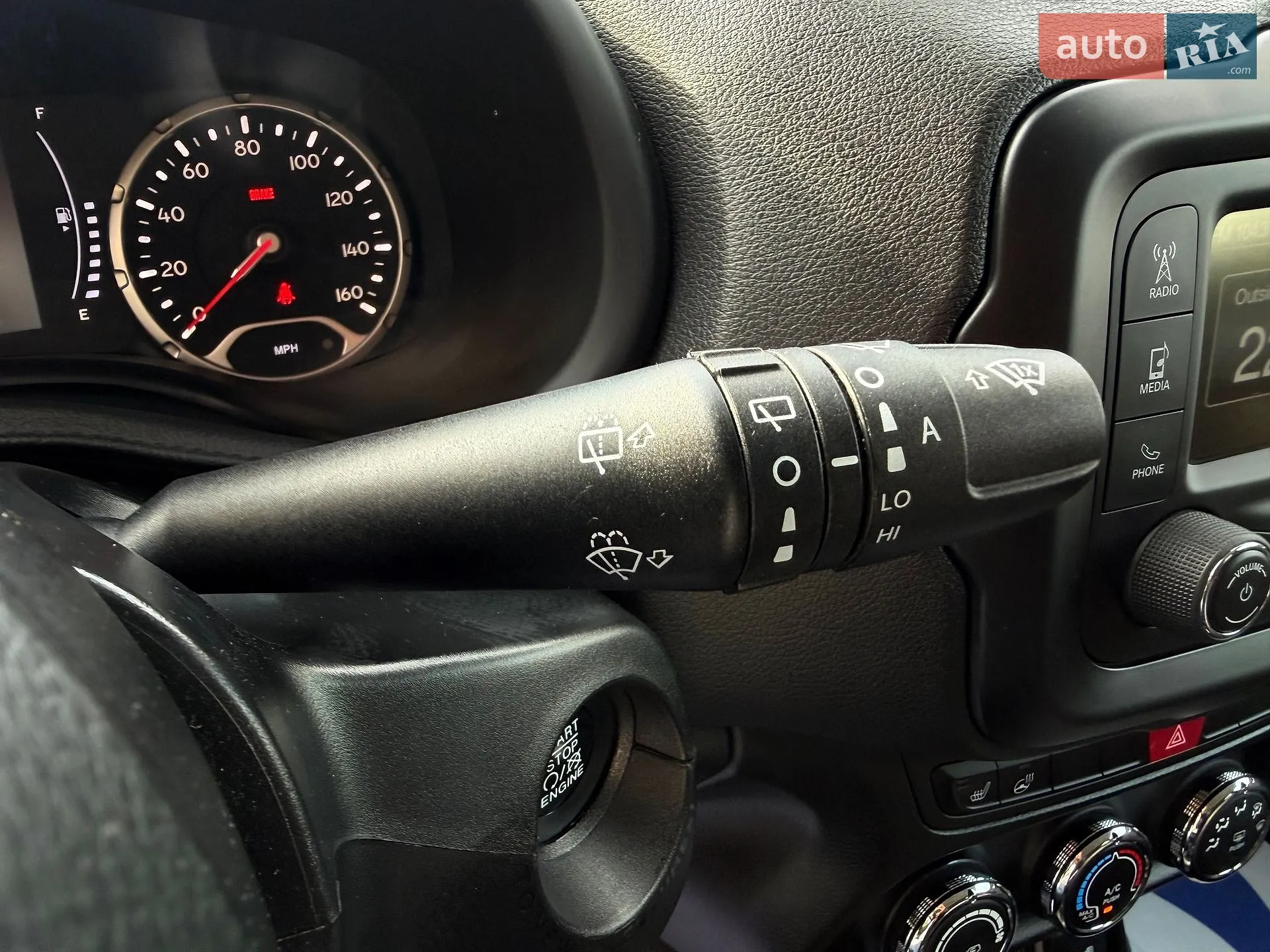 2017 Jeep Renegade - мініатюра 29