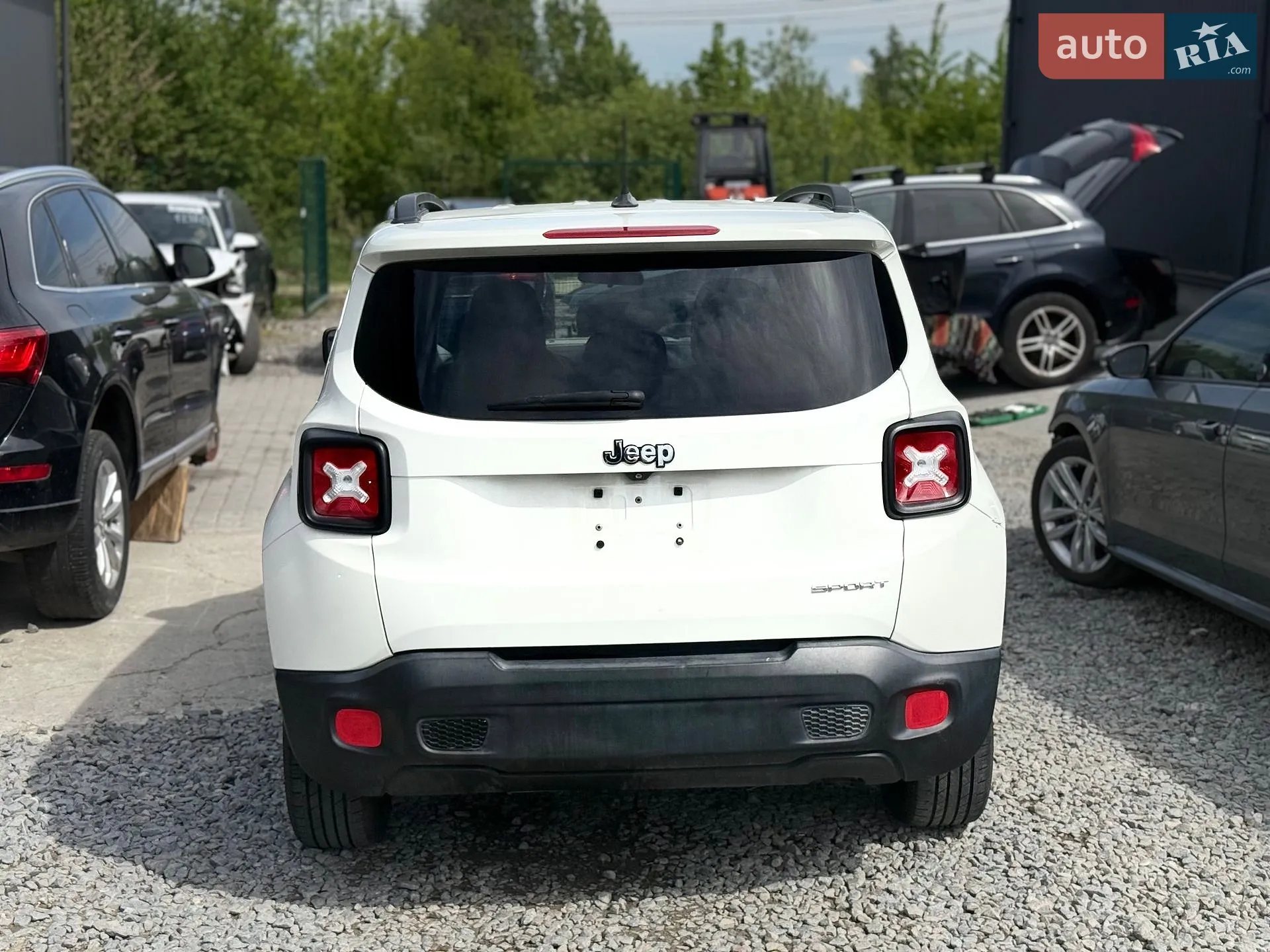 2017 Jeep Renegade - мініатюра 4
