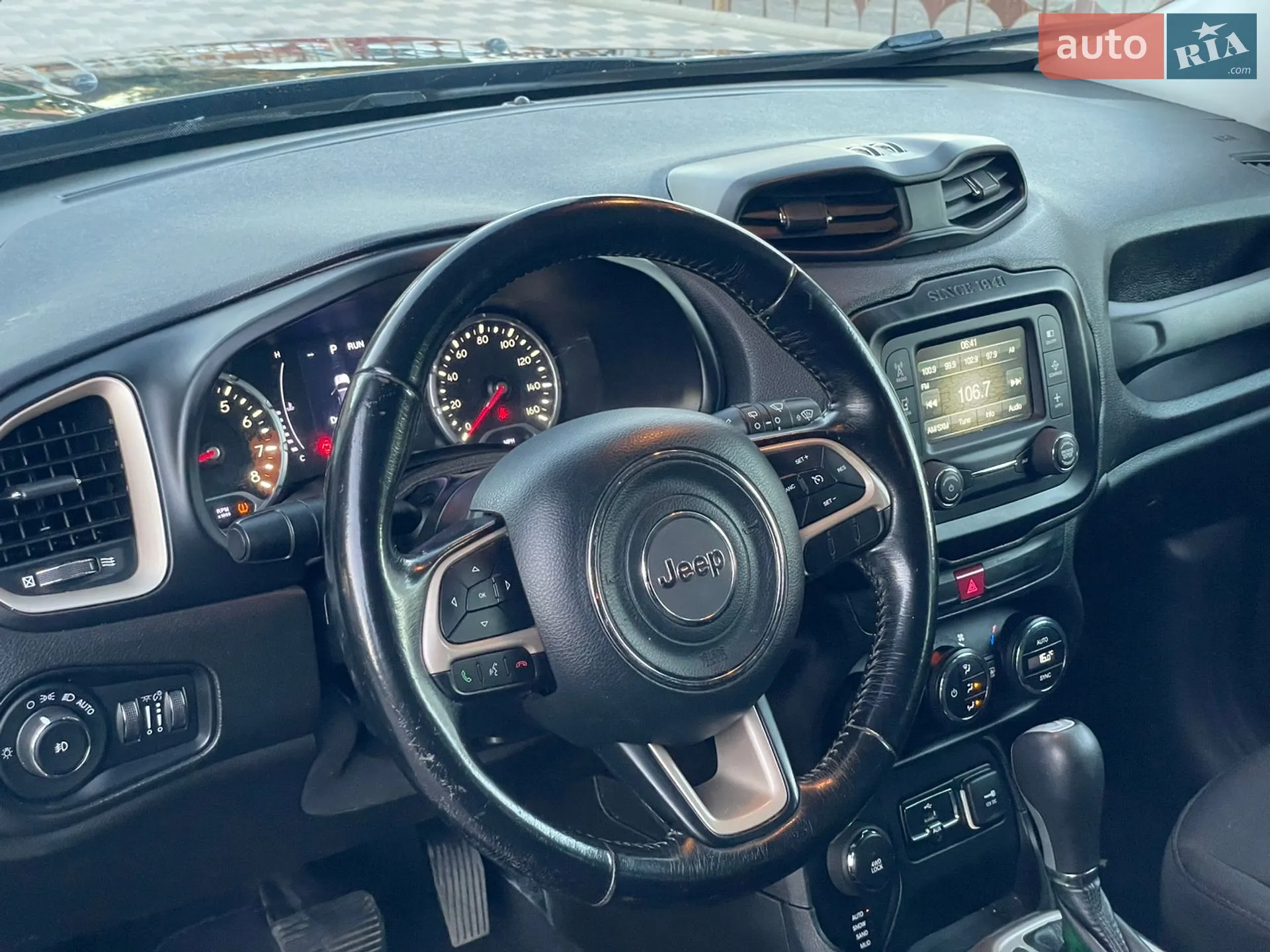 2017 Jeep Renegade - мініатюра 30
