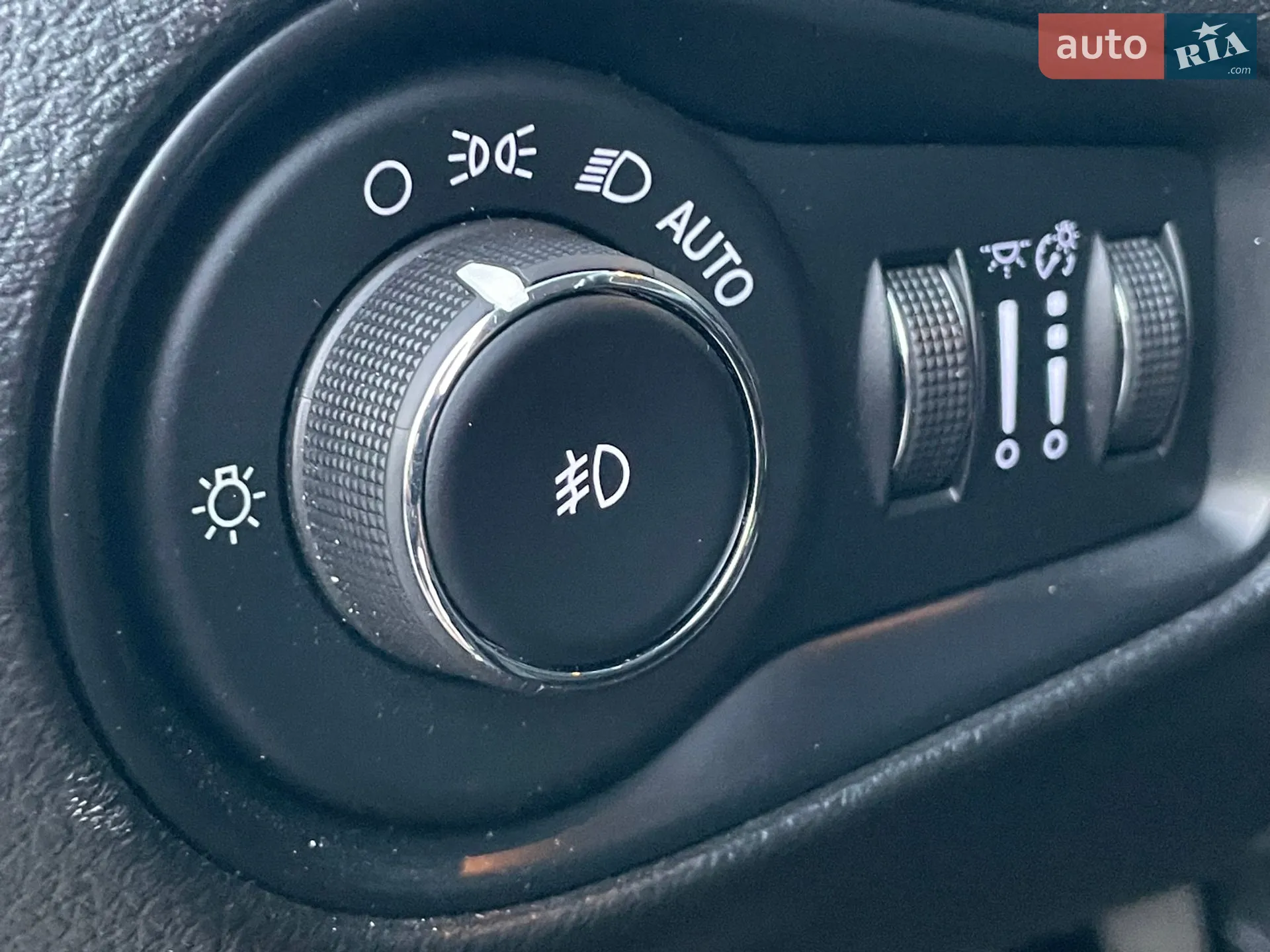 2017 Jeep Renegade - мініатюра 45
