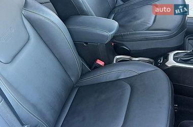 Внедорожник / Кроссовер Jeep Renegade 2017 в Киеве