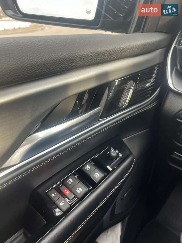 Внедорожник / Кроссовер Jeep Wagoneer 2023 в Киеве фото 45 Внедорожник / Кроссовер Jeep Wagoneer 2023 в Киеве