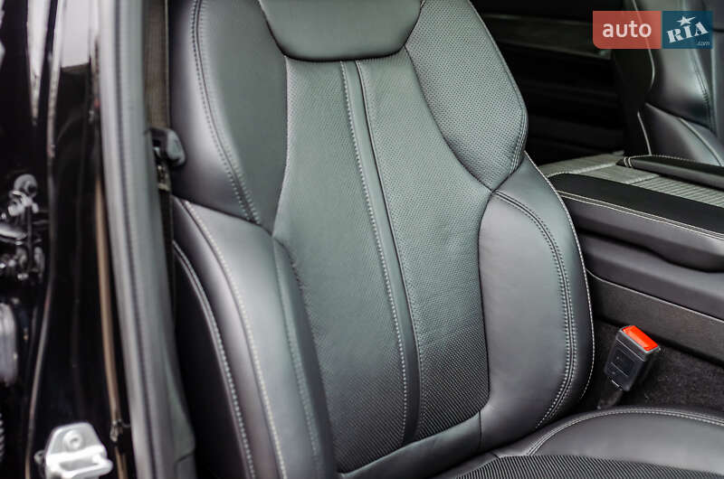 Внедорожник / Кроссовер Jeep Wagoneer 2021 в Киеве