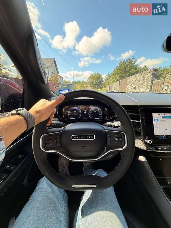 Внедорожник / Кроссовер Jeep Wagoneer 2022 в Львове фото 3 Внедорожник / Кроссовер Jeep Wagoneer 2022 в Львове