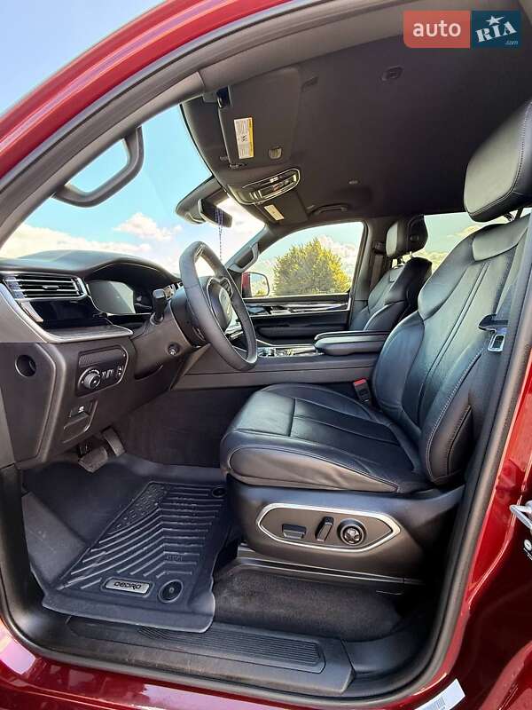 Внедорожник / Кроссовер Jeep Wagoneer 2022 в Львове фото 28 Внедорожник / Кроссовер Jeep Wagoneer 2022 в Львове