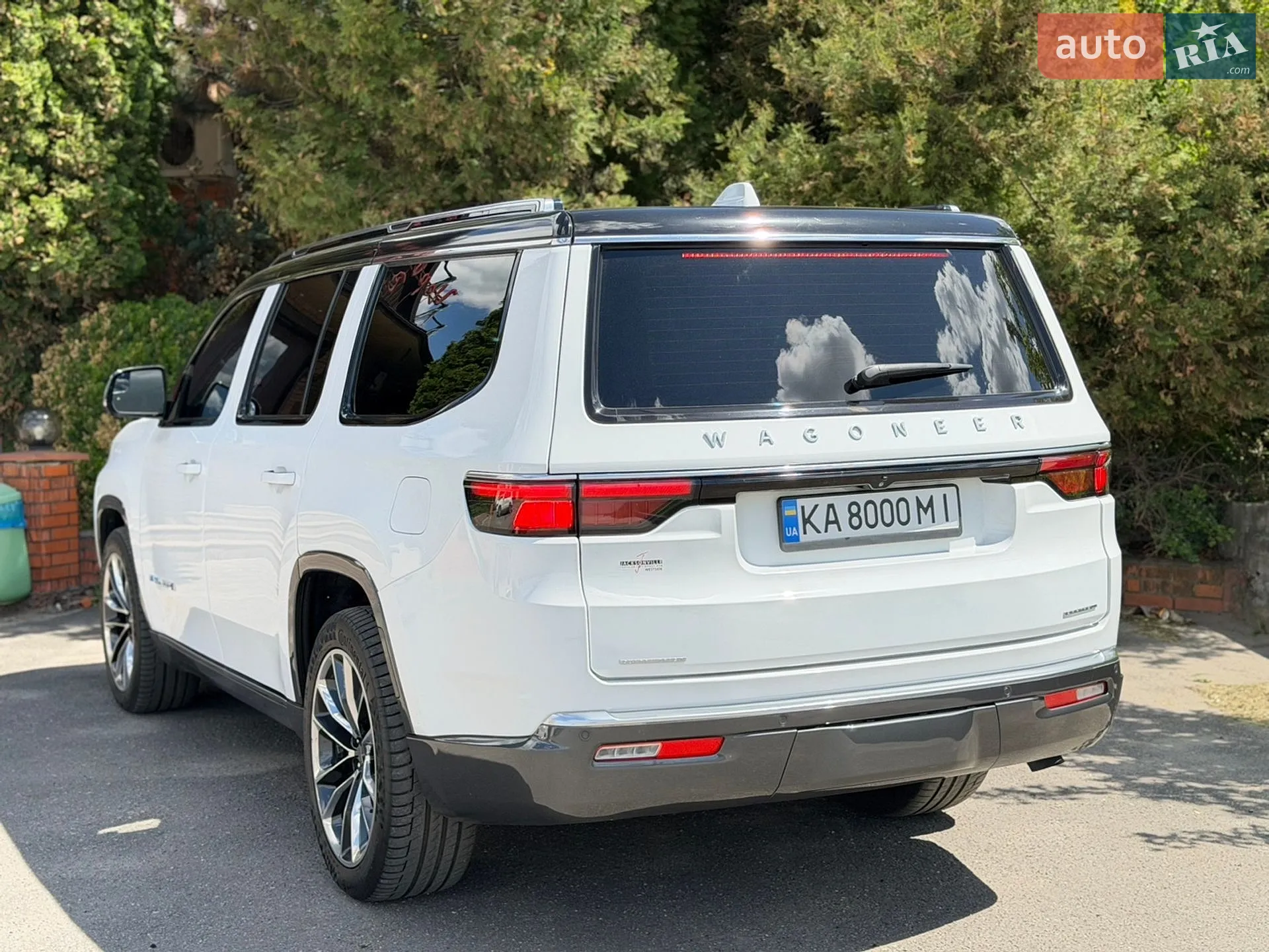 2021 Jeep Grand Wagoneer - мініатюра 16