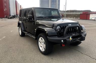 Позашляховик / Кросовер Jeep Wrangler 2012 в Києві