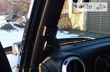 Внедорожник / Кроссовер Jeep Wrangler 2013 в Черновцах