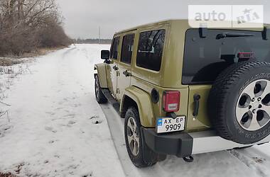 Внедорожник / Кроссовер Jeep Wrangler 2013 в Харькове