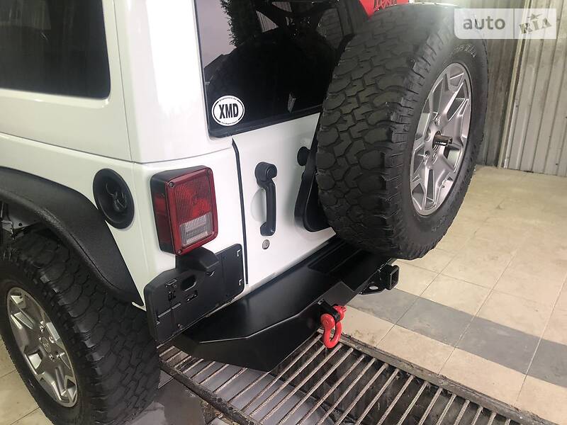 Позашляховик / Кросовер Jeep Wrangler 2015 в Києві