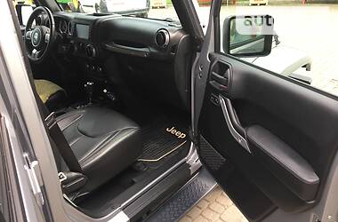 Позашляховик / Кросовер Jeep Wrangler 2018 в 