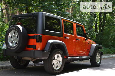 Внедорожник / Кроссовер Jeep Wrangler 2015 в Борисполе