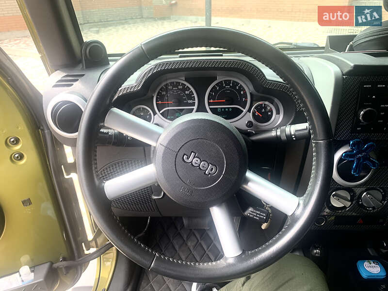 Внедорожник / Кроссовер Jeep Wrangler 2008 в Киеве фото 17 Внедорожник / Кроссовер Jeep Wrangler 2008 в Киеве