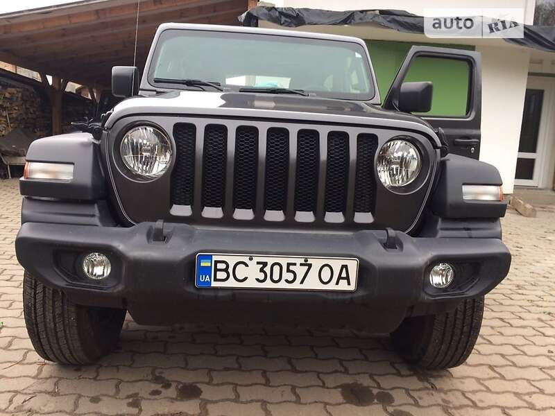 Внедорожник / Кроссовер Jeep Wrangler 2018 в Львове