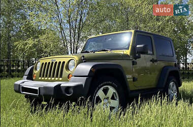 Внедорожник / Кроссовер Jeep Wrangler 2007 в 