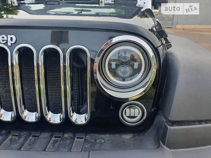Внедорожник / Кроссовер Jeep Wrangler 2007 в Киеве