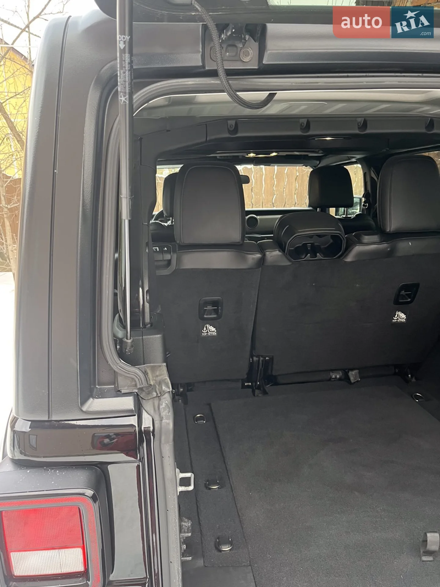 2019 Jeep Wrangler - мініатюра 18