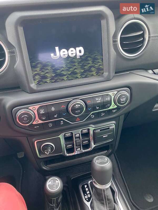 Позашляховик / Кросовер Jeep Wrangler 2019 в Києві фото 32 Позашляховик / Кросовер Jeep Wrangler 2019 в Києві