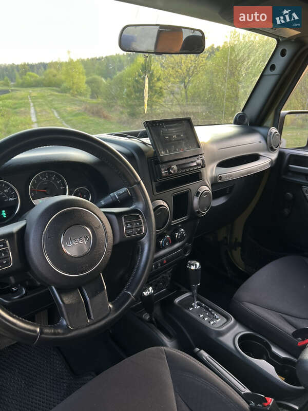 Внедорожник / Кроссовер Jeep Wrangler 2013 в Маневичах фото 14 Внедорожник / Кроссовер Jeep Wrangler 2013 в Маневичах