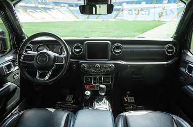 Внедорожник / Кроссовер Jeep Wrangler 2021 в 