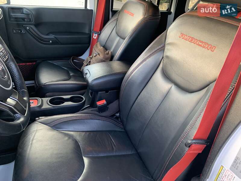 Внедорожник / Кроссовер Jeep Wrangler 2017 в Черновцах фото 9 Внедорожник / Кроссовер Jeep Wrangler 2017 в Черновцах