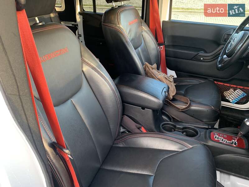 Внедорожник / Кроссовер Jeep Wrangler 2017 в Черновцах фото 14 Внедорожник / Кроссовер Jeep Wrangler 2017 в Черновцах