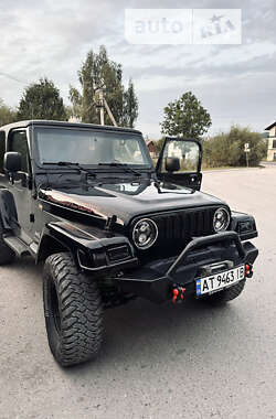 Внедорожник / Кроссовер Jeep Wrangler 2003 в Ивано-Франковске