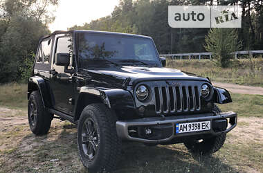 Внедорожник / Кроссовер Jeep Wrangler 2016 в Львове