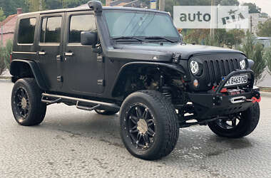 Внедорожник / Кроссовер Jeep Wrangler 2014 в Полтаве