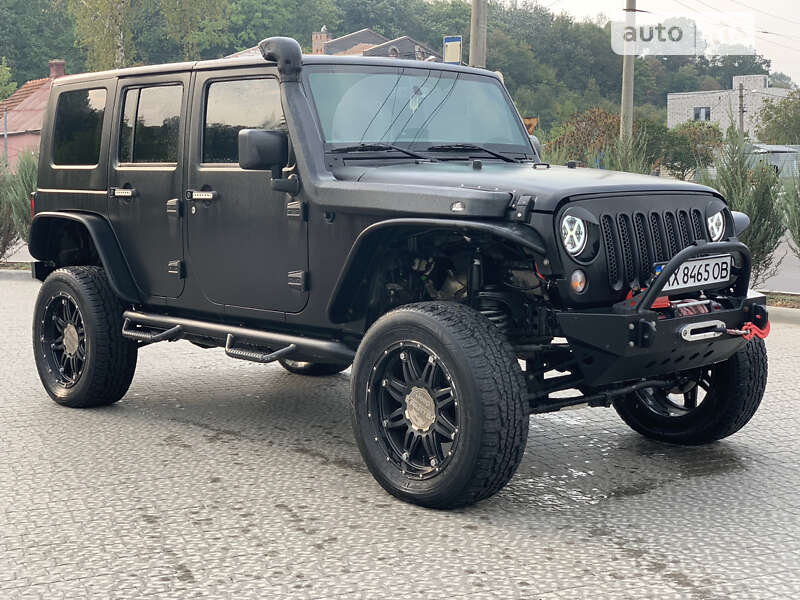 Позашляховик / Кросовер Jeep Wrangler 2014 в Полтаві