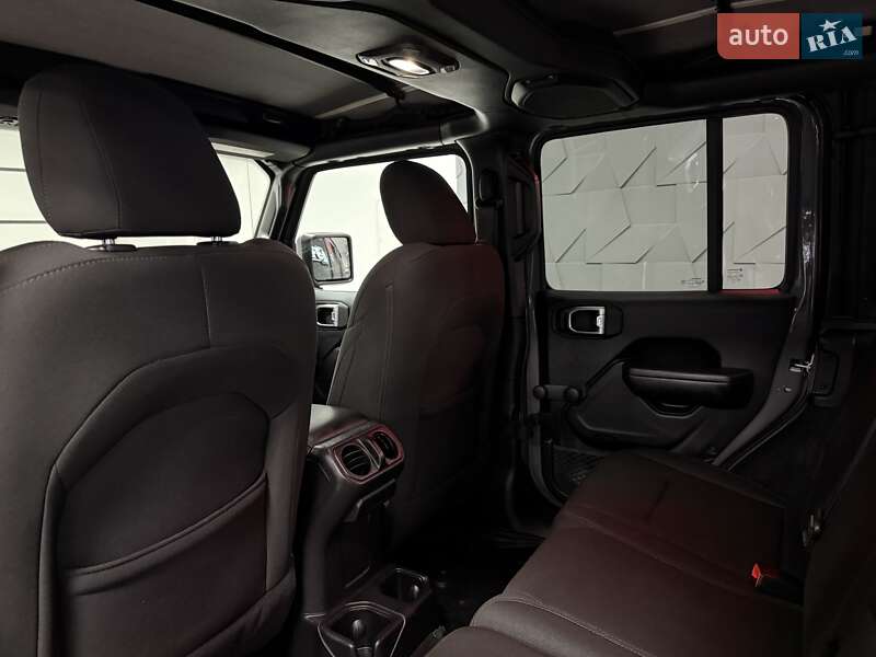 Внедорожник / Кроссовер Jeep Wrangler 2018 в Тернополе